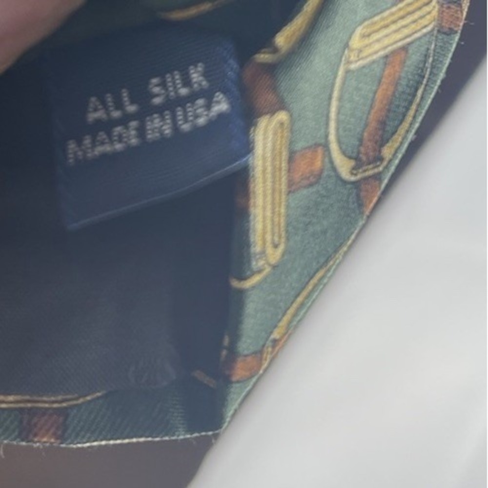 Vintage Rare Burberry Horse Stirrups Equestrian Made In The USA Silk Green Tie - Picture 4 of 4